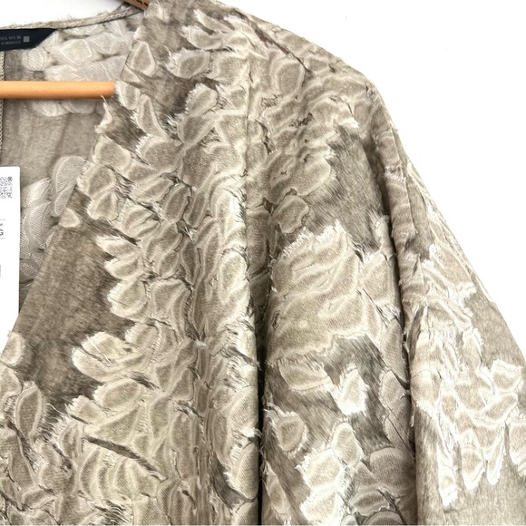 ZARA Sage Green Textured Draped Floral Design Short Sleeves Midi Dress Sz L NEW - Picture 4 of 16